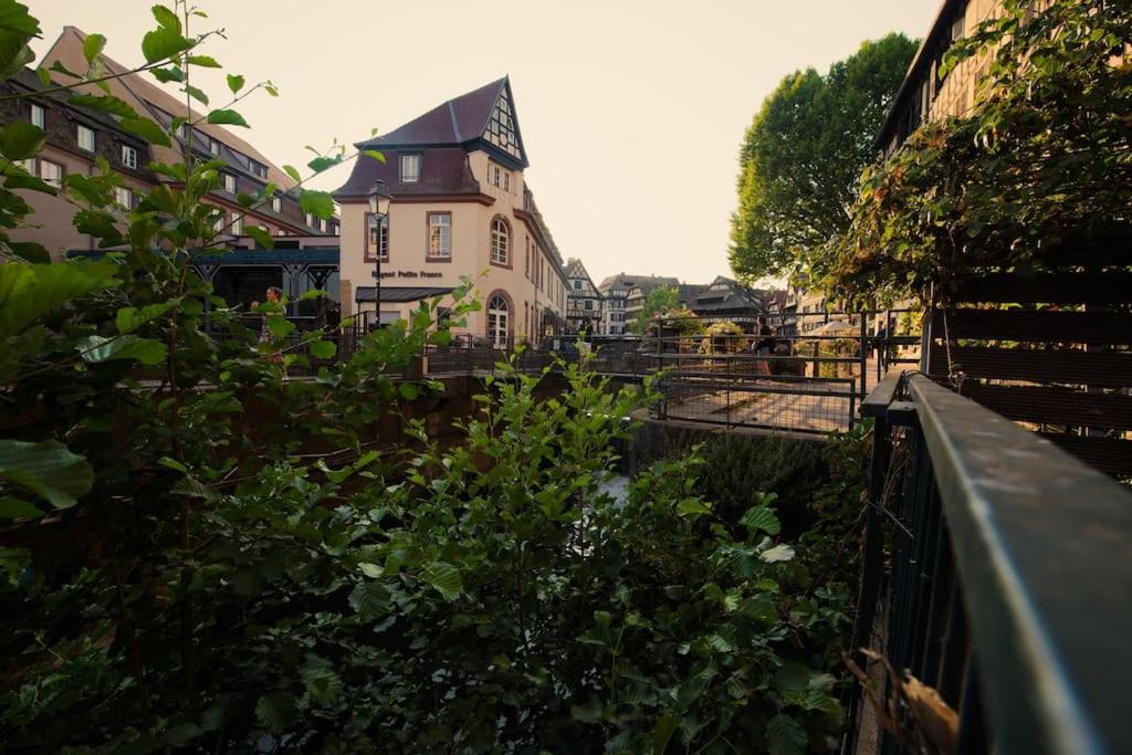 La Maison De L'Eclusier Leilighet Strasbourg Eksteriør bilde